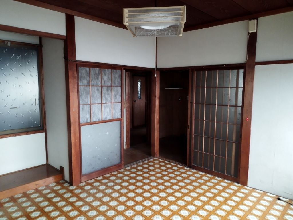 Vacant House with Woodworking Studio in Sanjo, Niigata - Thumbnail 3