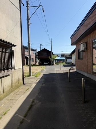 Fixer-Upper House for Sale in Central Ōwani, Aomori - Thumbnail 3