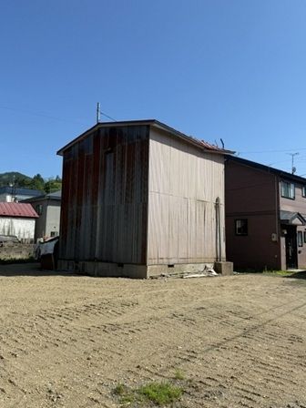 Fixer-Upper House for Sale in Central Ōwani, Aomori - Thumbnail 2