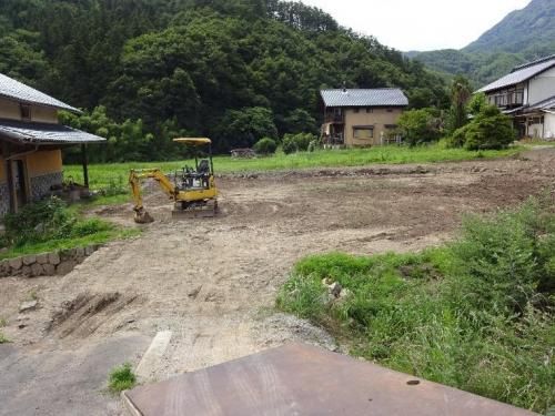 Traditional Home with Storehouse in Aoki Village, Nagano - Image 1