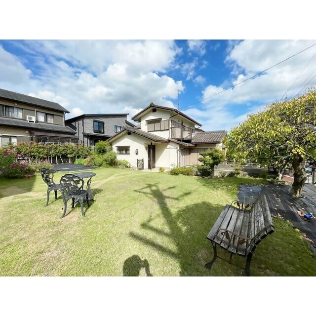 4LDK Resale House with Large Garden in Nabari, Mie - Thumbnail 4