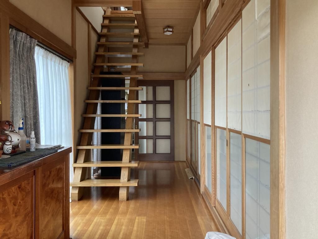 7DK Vacant House for Sale in Sanjo, Niigata - Dual Railway Access - Thumbnail 4