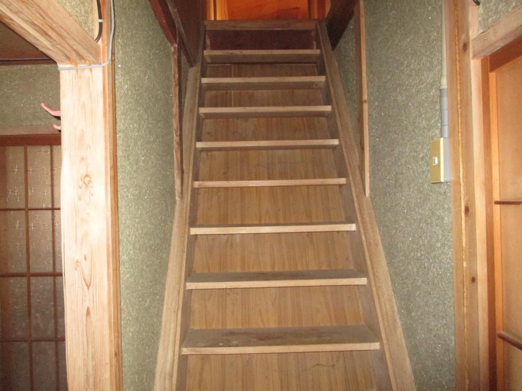 8DK Akiya House for Sale in Kasaoka, Okayama - 347.59 sqm Land - Thumbnail 3