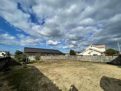 6LDK House in Niihama with 532㎡ Land — Image 1, Niihama, Ehime