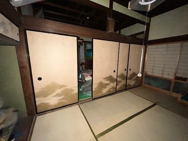 Secluded 7DK Mountain House on 809sqm Land in Susaki, Kochi - Thumbnail 3