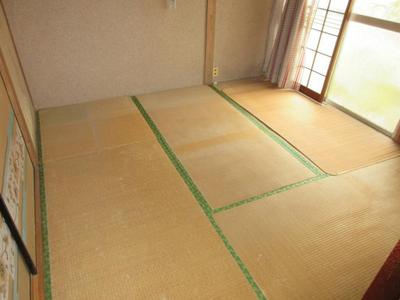 Spacious 4LDK House with Large Land in Kokonoe, Oita — Image 4, Kokonoe, Oita