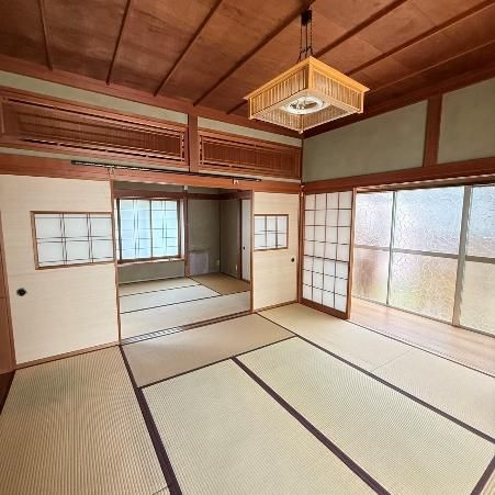 Spacious Home in Oyabe City, Toyama - Thumbnail 4