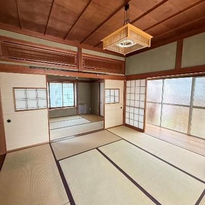 Spacious Home in Oyabe City, Toyama — Image 3, Oyabe, Toyama