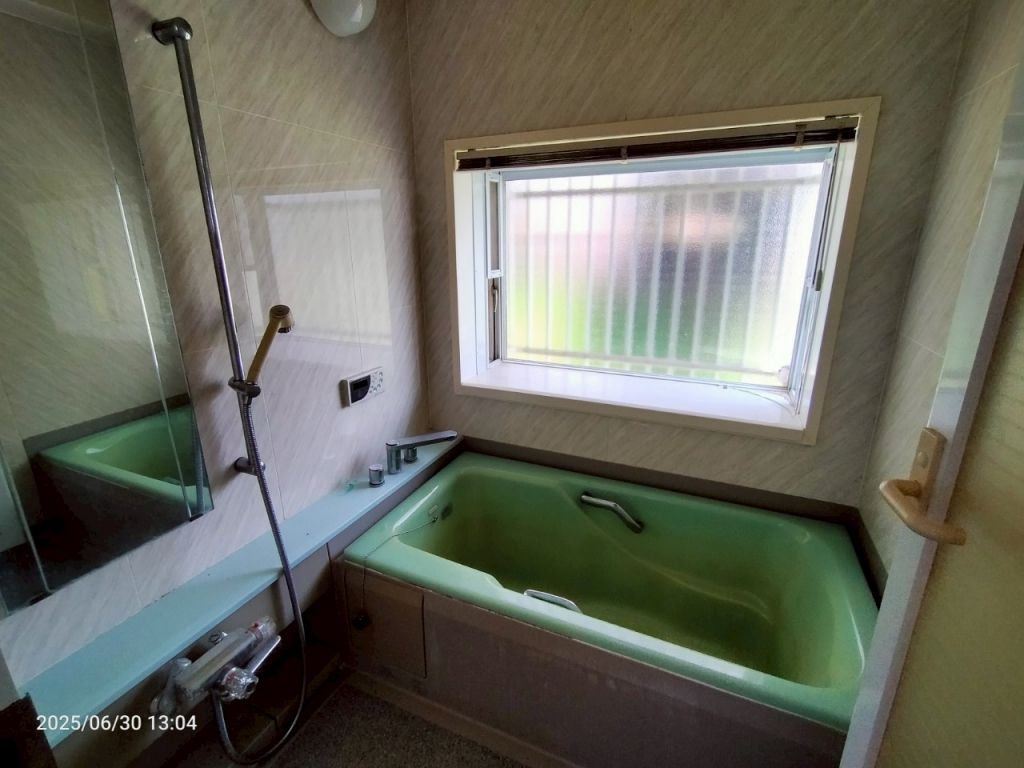 8LDK Traditional House on 725sqm Corner Plot in Uda, Nara - Thumbnail 4