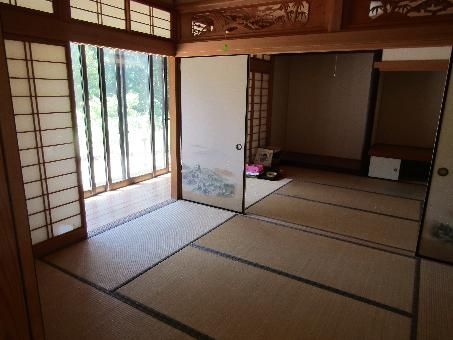 Solar-Powered 5DK House with Land in Kitsuki, Oita - Thumbnail 4