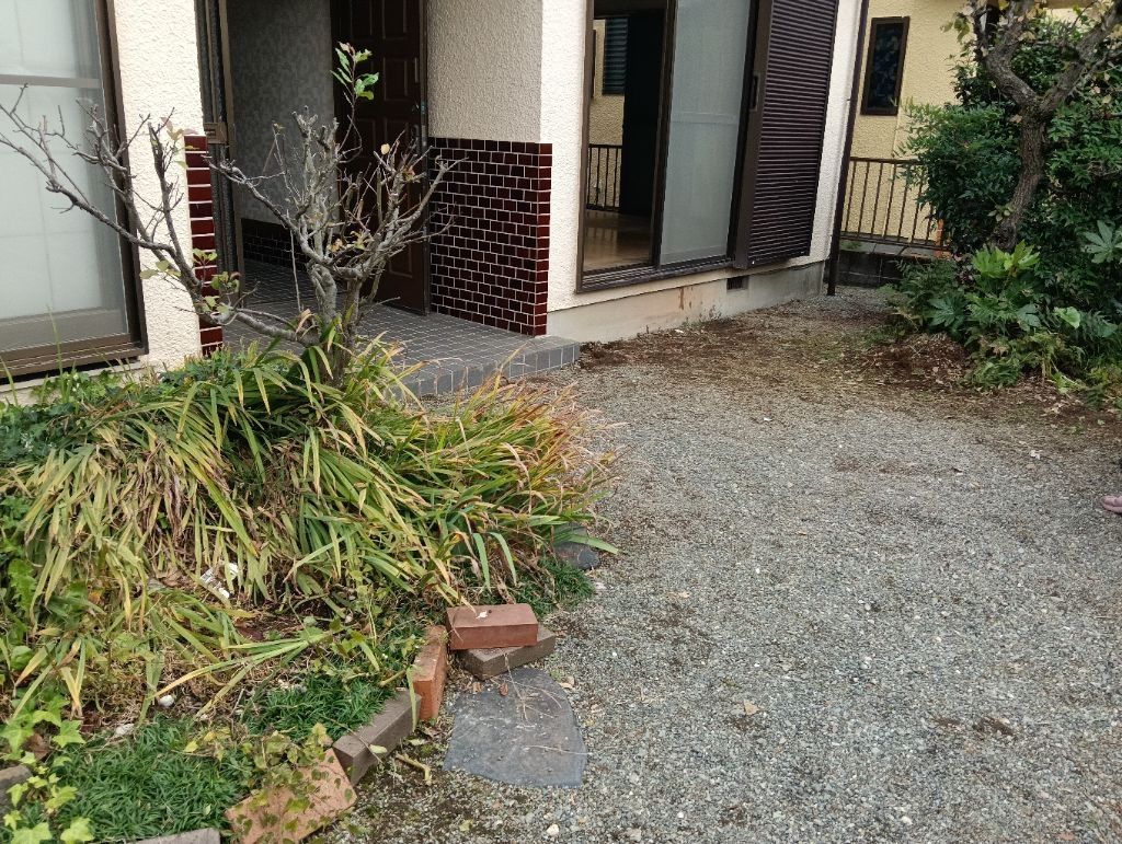 3LDK House with Garden and Atrium for Sale in Hadano, Kanagawa - Thumbnail 2