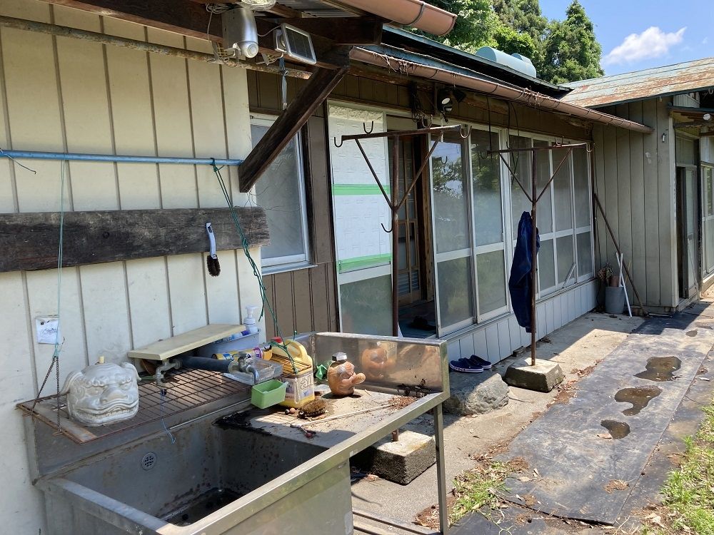 1963 4SK Single-Story House on Large Corner Lot in Kiryu - Thumbnail 3