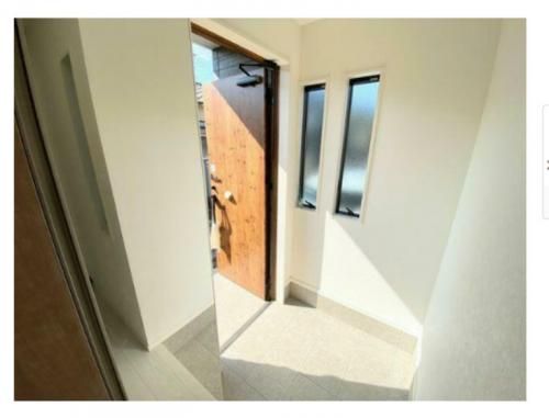 Modern 4SLDK Detached House for Sale in Oita City, Oita - Thumbnail 2