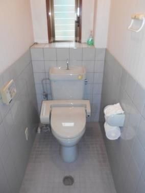 Spacious 4DK Family Home for Sale in Takarazuka, Osaka - Thumbnail 3