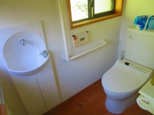 100+ Year Old Kominka with 8 Rooms & Farmland in Okayama - Thumbnail 4