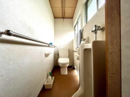 Spacious 6DK House in Saijo City with Garden - Thumbnail 3