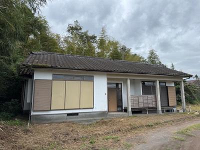 Traditional Wooden House for Sale in Osaki, Kagoshima — Image 1, Osaki, Kagoshima