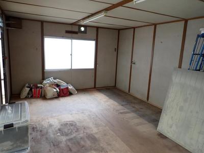 Spacious 4DK House in Matsusaka with 239.29㎡ Land — Image 4, Matsusaka, Mie
