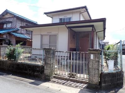 Spacious 4DK House in Matsusaka with 239.29㎡ Land — Image 1, Matsusaka, Mie