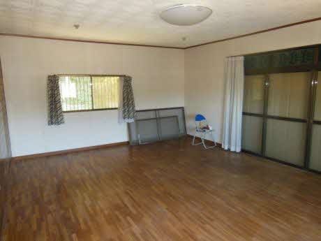 5DK House with Warehouse on 753sqm Land in Arao City - Thumbnail 3