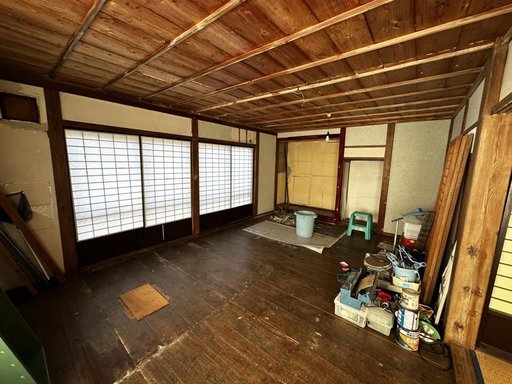 73-Year-Old 7K House on 386 sqm Land in Ojiya, Niigata - Thumbnail 3