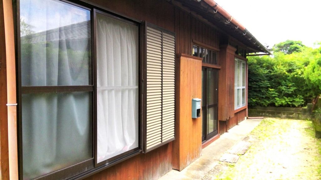 5DK Vacant House for Sale in Kimotsuki Town, Kagoshima - Image 1
