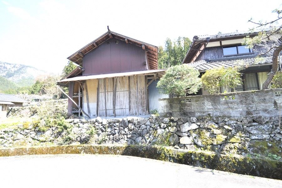 7DK Countryside House with Panoramic Views in Taka Town, Hyogo - Thumbnail 2