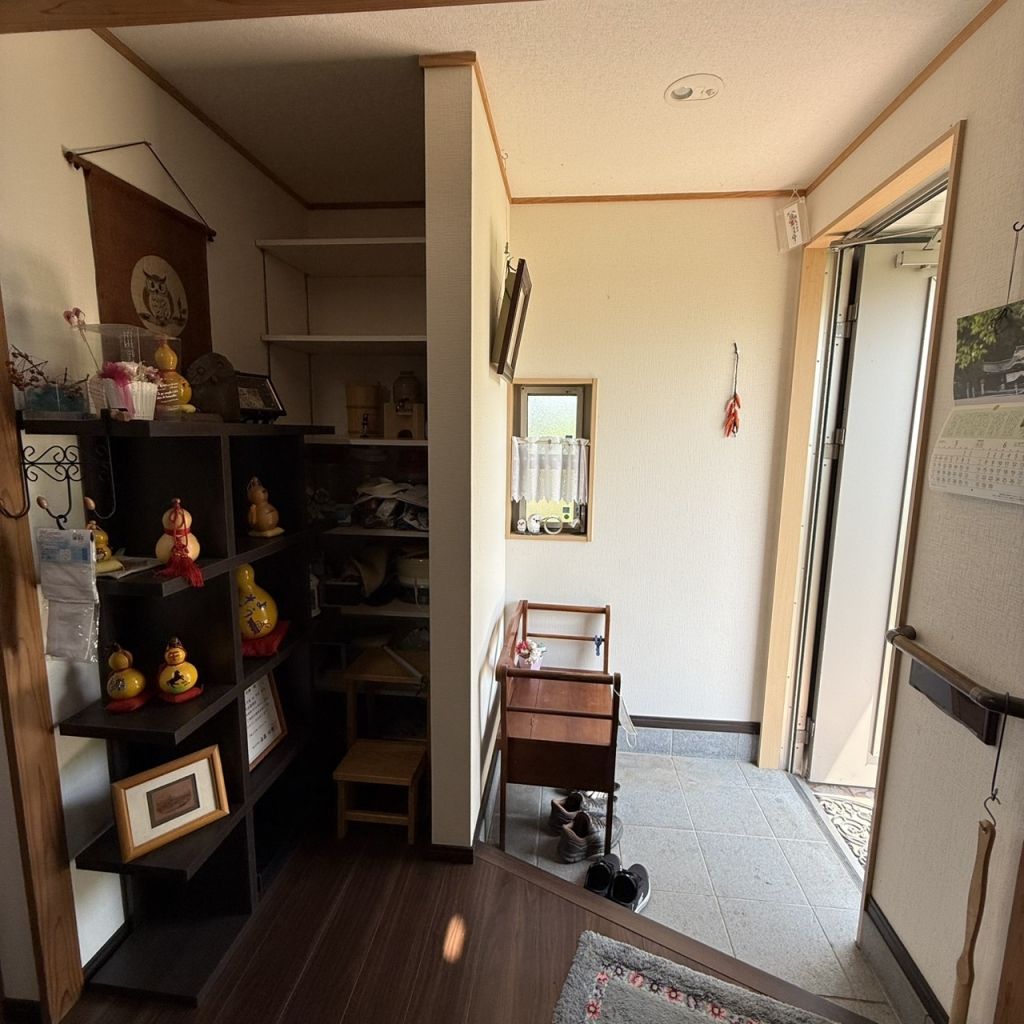 Detached House with Large Land in Oyabe City, Toyama - Thumbnail 3
