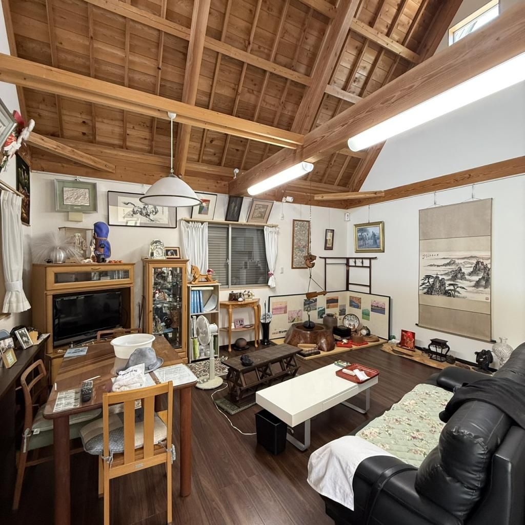 Detached House with Large Land in Oyabe City, Toyama - Thumbnail 4