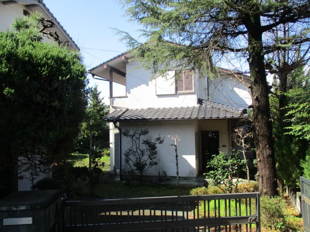 6K House with Large Garden in Yawatahama, Ehime - Thumbnail 2