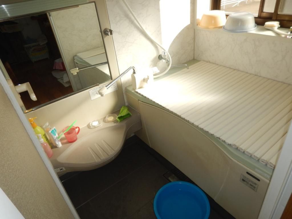 Hirado City 2-Story House with Shop Space for Sale - Thumbnail 4