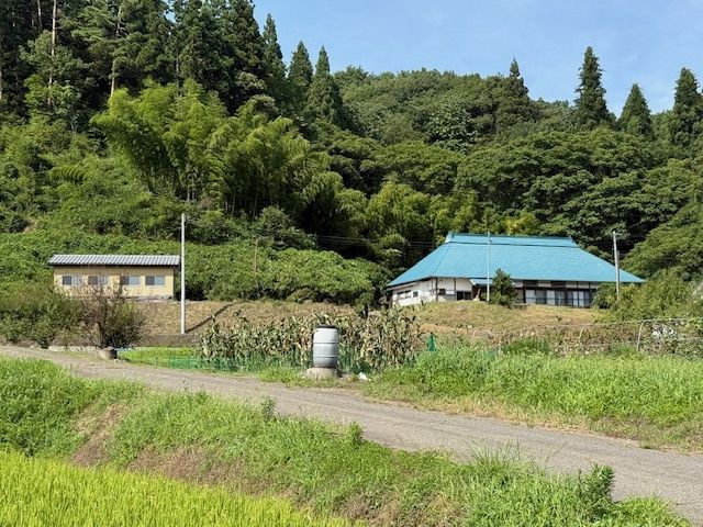 Kitakata Property with Ceramic Studio & Barrier-Free House - Thumbnail 2