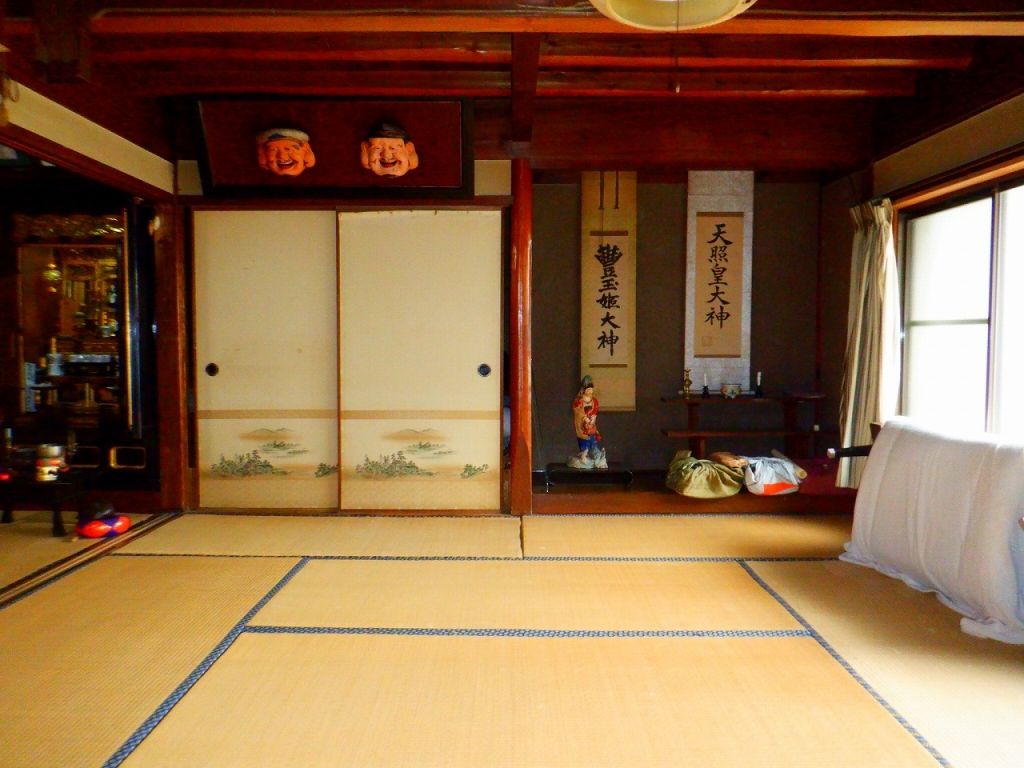 98-Year-Old Former Fishing Magnate's House for Sale in Hirado - Thumbnail 2