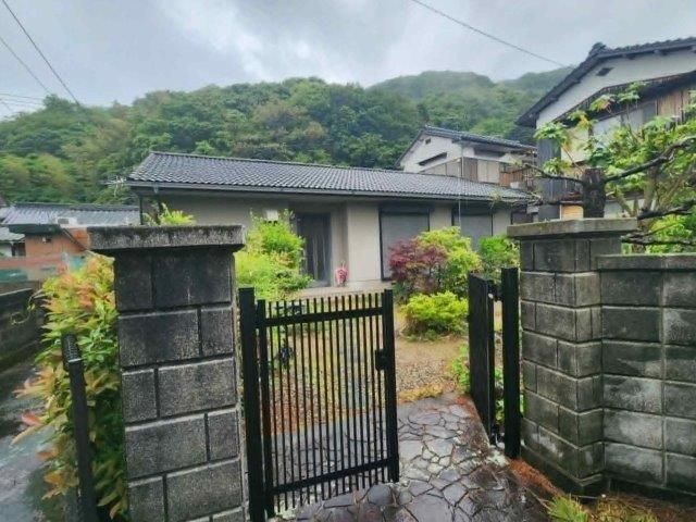 2SLDK House for Sale in Seiyo City, Ehime - Thumbnail 2