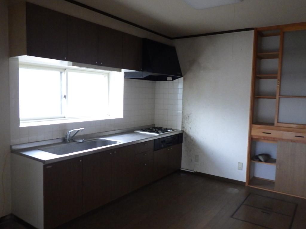 4DK House for Sale with Rental Income Potential in Mutsu, Aomori - Thumbnail 3