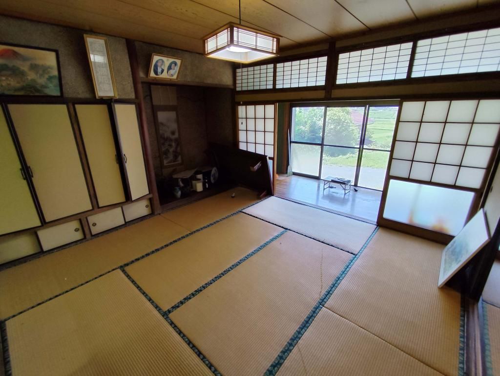 1948 Kominka-Style House for Sale in Nagomi, Kumamoto - Thumbnail 3
