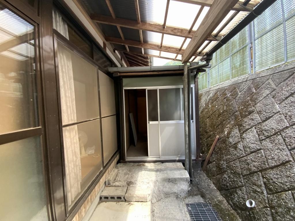 Traditional 4DK House with Mountain Water in Iwakuni, Yamaguchi - Thumbnail 4