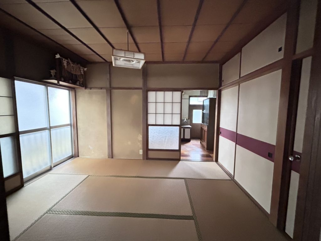 Compact 5SDK Akiya House with Garage for Sale in Sanjo, Niigata - Thumbnail 2
