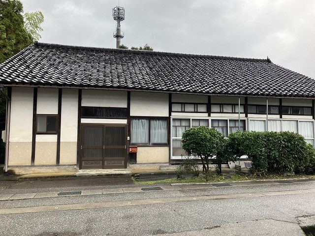 Vacant 7K House for Sale in Tateyama Town, Toyama - Thumbnail 2