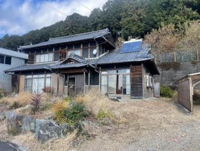 Spacious 8LDK House in Seki City with Large Land — Image 1, Seki, Gifu