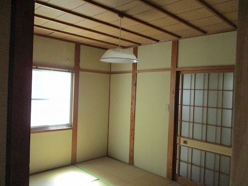 Compact 3K House Near Sea in Yawatahama, Ehime - 1700000 Yen - Thumbnail 4