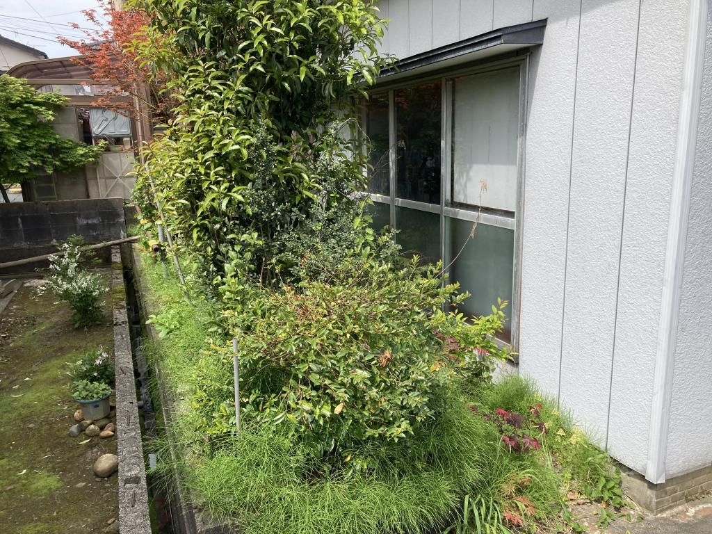 Compact Akiya in Sanjo's Quiet Suburbs - Thumbnail 3