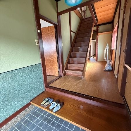 Detached House for Sale in Oyabe City, Toyama - 128.63 sqm - Thumbnail 2