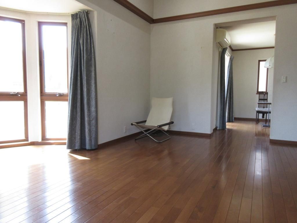 Modern 3SLDK House for Sale in Yufuin, Oita | 126.92㎡ - Thumbnail 4