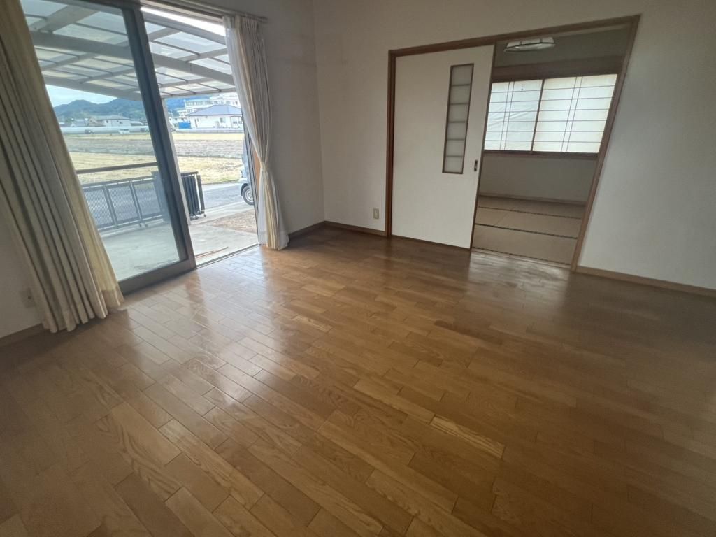 Move-In Ready House in Imabari, Ehime - 134m² - Thumbnail 3
