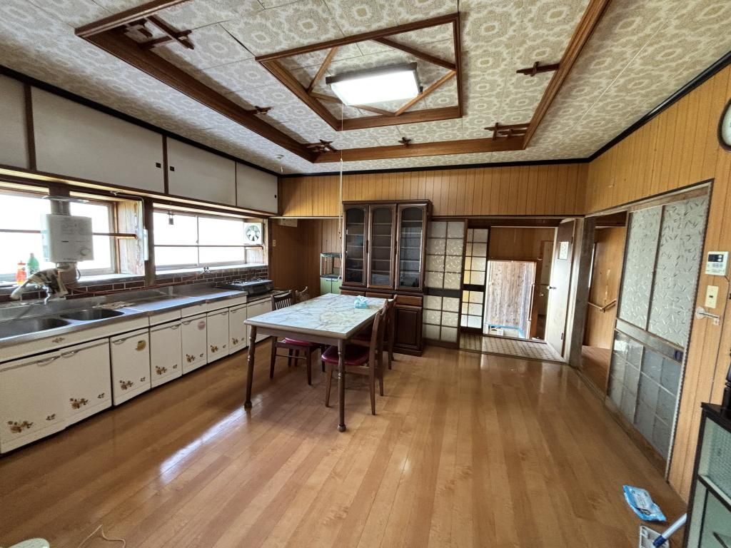 7LDK Rental House in Tsushima City, Nagasaki - Thumbnail 3