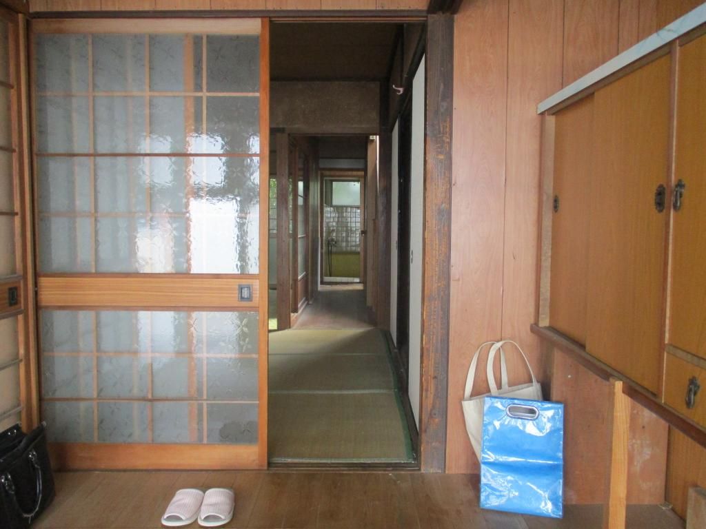4K Detached House with Garage for Sale in Yawatahama, Ehime - Thumbnail 3