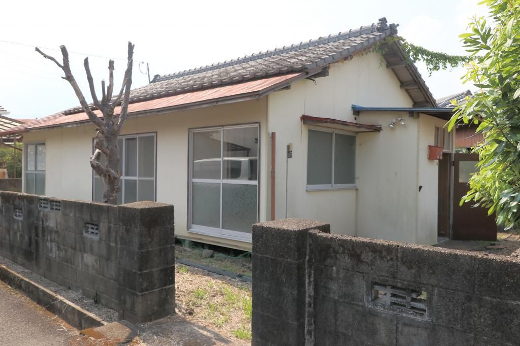 Traditional Goemonburo House for Sale in Takaharu, Miyazaki - Thumbnail 2