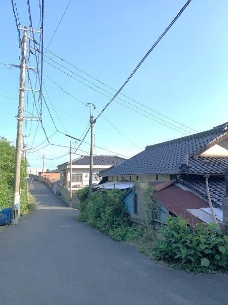 Spacious Corner Lot House in Wakamatsu-ku, Kitakyushu - Thumbnail 3