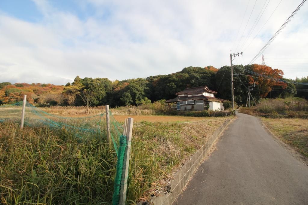 Akiya with Garage & Farmland for Sale in Uto City, Kumamoto - Thumbnail 3